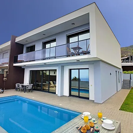 Evoque Villa By Lovelystay Arco da Calheta  Exterior photo